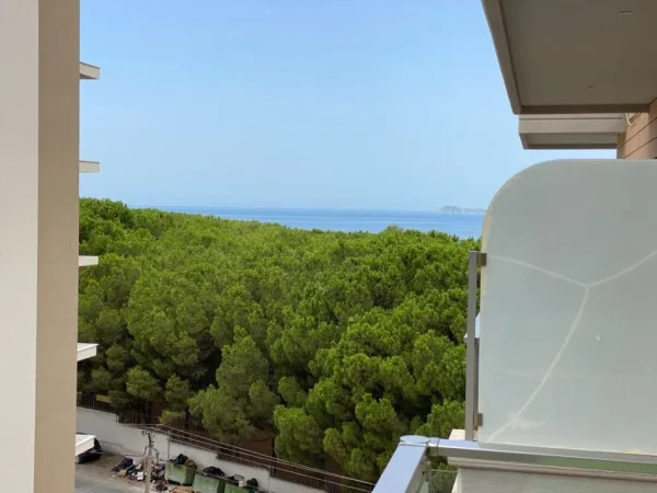 Vlore, jepet me qera apartament 2+1+Ballkon , 100 m² 550 € (tek Diamond Hill)