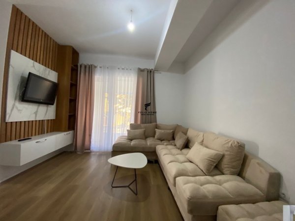 Tirane, jepet me qera apartament 2+1+Ballkon Kati 1, 75 m² 550 € (ALI DEMI)