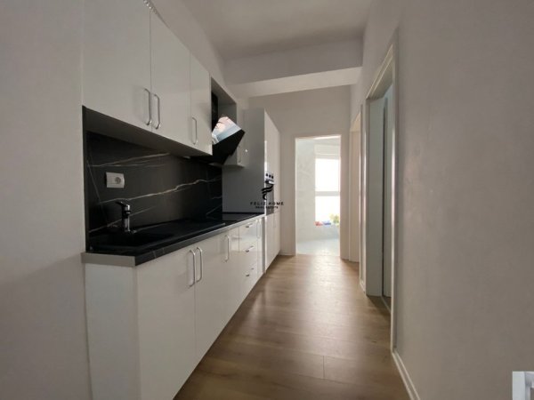 Tirane, jepet me qera apartament 2+1+Ballkon Kati 1, 75 m² 550 € (ALI DEMI)