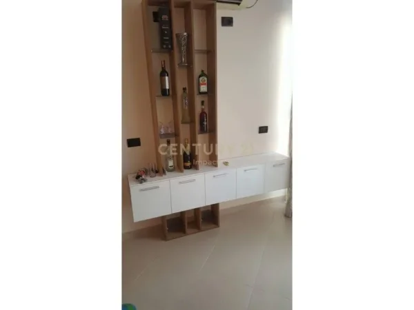 Tirane, shitet apartament+verande | Penthouse 4+1 Kati 8, 161 m² 370.000 € 