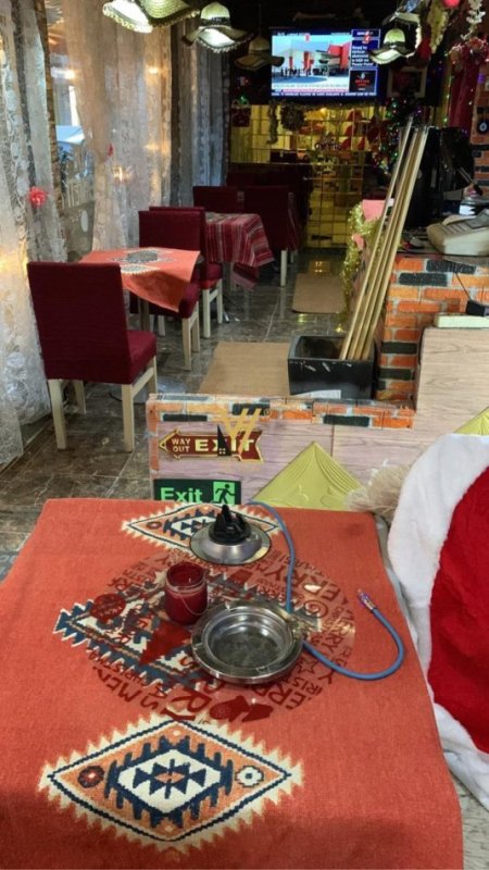 Shqiperi, jepet me qera bar-kafe Kati 0, 300 m² 1.200 € (ISH PARKU AUTOBUZAVE)