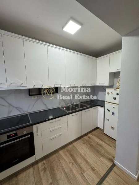 Tirane, jepet me qera apartament 1+1 Kati 5, 65 m² 600 € (Myslym Shyri)