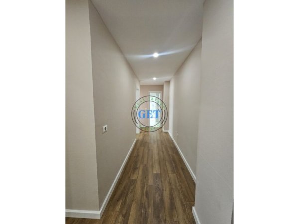 Durres, shitet apartament 2+1 Kati 2, 111 m² 160.000 € (Qender)