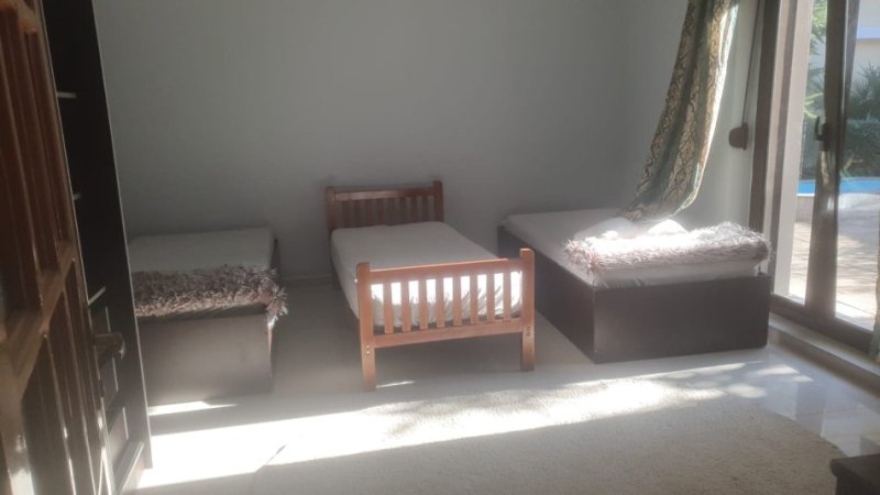 Tirane, jepet me qera 1+1+Ballkon Kati 1, 60 m² 400 € (Te medreseja)
