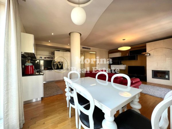 Tirane, jepet me qera apartament 2+1 Kati 7, 123 m² 1.500 € (Blloku)