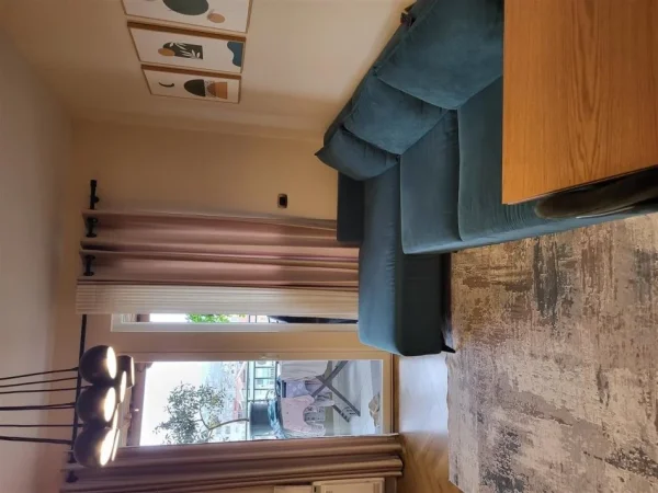 Tirane, jepet me qera apartament 1+1+Ballkon Kati 8, 65 m² 500 € (Kompleksi Grand prane Ish Tregut Elektrik)