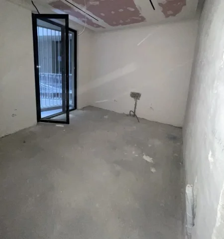 Tirane, shitet apartament 2+1+Ballkon Kati 3, 122 m² 244.000 € (Mine Peza Residence)