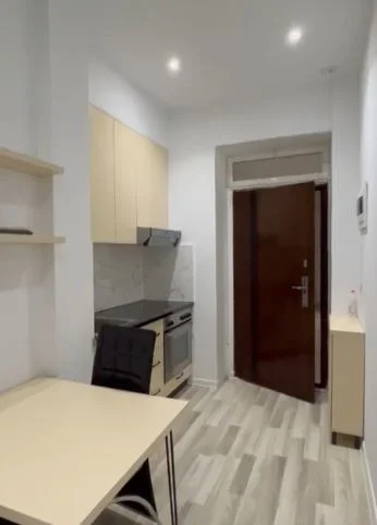 Tirane, jepet me qera apartament 1+1 Kati 0, 34 m² 450 € (Stacioni i Trenit)