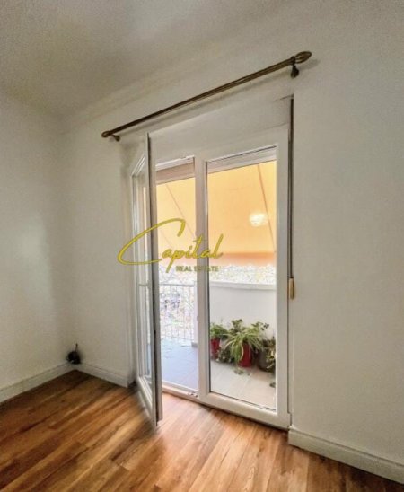 Tirane, jepet me qera apartament 2+1 Kati 4, 80 m² 650 € (RRUGA E KAVAJES)