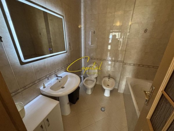 Tirane, jepet me qera apartament 1+1 Kati 6, 80 m² 730 € (BLLOKU)