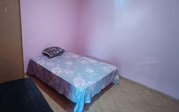 Tirane, jepet me qera apartament 1+1 Kati 2, 70 m² 350 € (Rruga Artan Lenja)