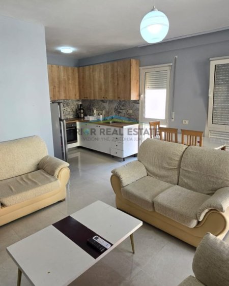 Tirane, shitet apartament 2+1 Kati 2, 91 m² 193.000 € (Rruga Haxhi Hysen Dalliu)