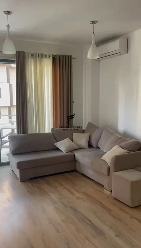 Tirane, shitet apartament 2+1+Ballkon Kati 5, 96 m² 320.000 € (RRUGA E KOSOVAREVE)