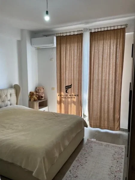Tirane, jepet me qera apartament 1+1+Ballkon Kati 6, 70 m² 450 € (ASTIR)