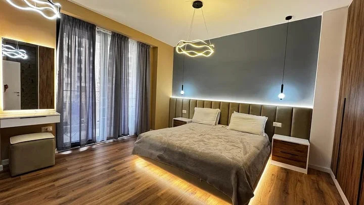 Tirane, shitet apartament 2+1 , 106 m² 215.000 € (Fusha e Aviacionit)