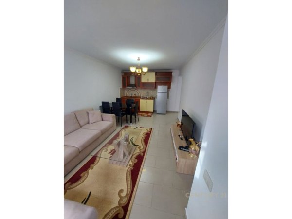 Tirane, shes apartament 2+1+Aneks+Ballkon Kati 2, 75 m² 188.000 € (Rruga e Kavajes)