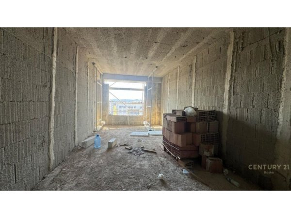 Tirane, shes apartament 2+1+Aneks+Ballkon Kati 8, 115 m² 220.000 € (21 dhjetori)