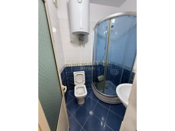 Tirane, shes apartament 2+1+2+VERANDE , 163 m² 255.000 € (Komuna e Parisit)