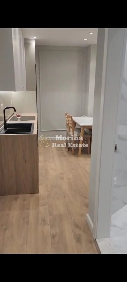 Tirane, jepet me qera apartament 1+1+Ballkon Kati 6, 60 m² 650 € (Shkolla e Baletit)