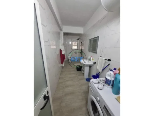 Durres, shitet apartament 2+1+Ballkon Kati 4, 96 m² 90.000 € (Stadiumi)