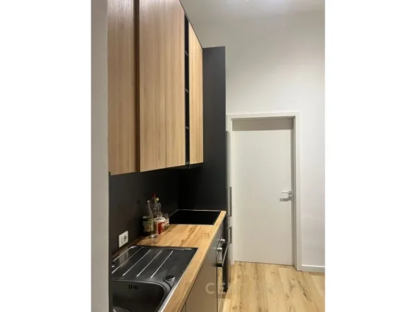 Tirane, shitet apartament 1+1 Kati 0, 71 m² 150.000 € (21 dhjetori)