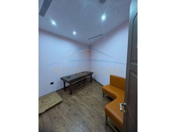 JEPET ME QERA AMBJENT BIZNESI PER PER ESTETIKE,SPA ETJ TEK 21DHJETORI