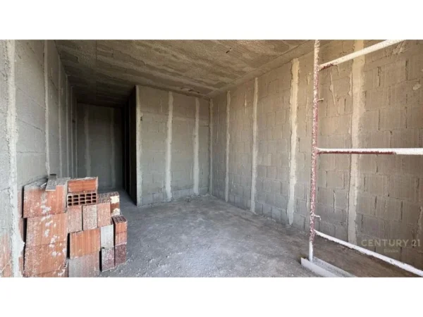 Tirane, shitet apartament 2+1 Kati 8, 115 m² 220.000 € (Rruga Ndre Mjeda)