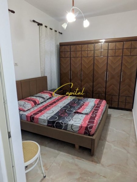 Tirane, jepet me qera apartament 1+1 Kati 1, 75 m² 450 € (SELVIA)
