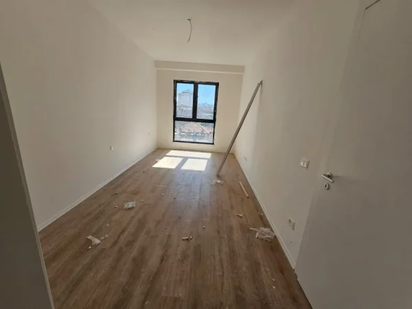 Tirane, shitet apartament 2+1 Kati 4, 117 m² 258.000 € (PAZARI RI)