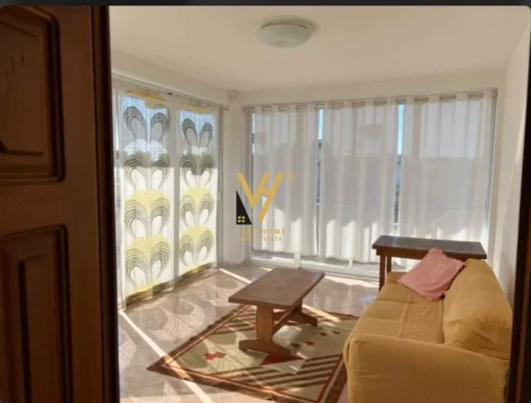 Durres, shitet Vile 3 Katshe Kati 0, 720 m² 250.000 € (RRUGA ARAPAJ)