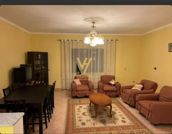 Durres, shitet Vile 3 Katshe Kati 0, 720 m² 250.000 € (RRUGA ARAPAJ)