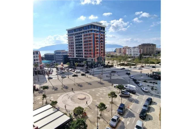 Vlore, shitet apartament 1+1+Ballkon Kati 7, 74 m² 155.000 € (Lungomare)