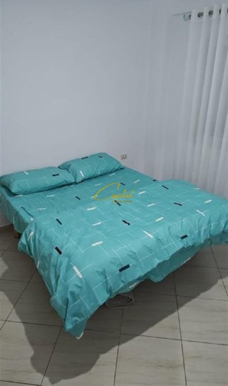 Tirane, jepet me qera apartament 1+1 Kati 3, 65 m² 450 € (ish dogana)