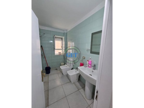 Durres, shitet apartament 2+1+Ballkon Kati 2, 92 m² 125.000 € (Muzeumi)