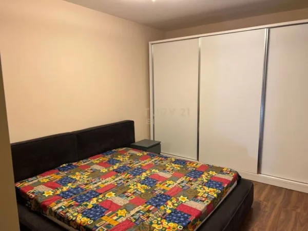 Tirane, shes apartament 1+1 , 70 m² 145.000 € (Kopshti Botanik Zoologjik)