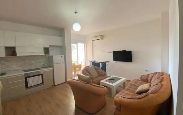Vlore, shitet apartament 2+1 , 111 m² 291.000 € (Lungomare)