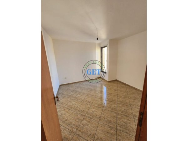 Durres, shitet apartament 1+1 Kati 5, 75 m² 100.000 € (Plazh Hekurudha)