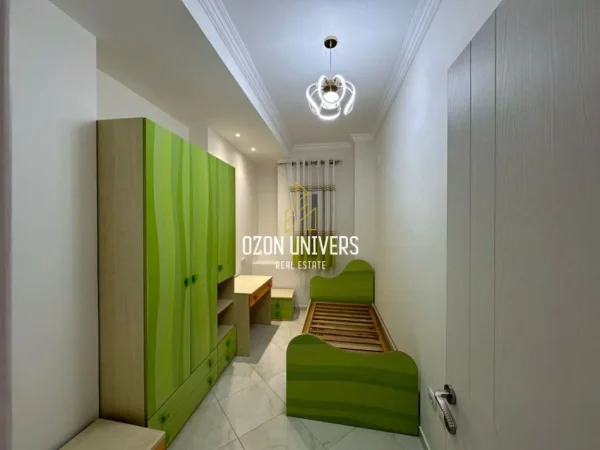 Tirane, shitet apartament 3+1+Ballkon Kati 3, 113 m² 227.000 € (Liqeni i Thatë)