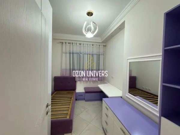 Tirane, shitet apartament 3+1+Ballkon Kati 3, 113 m² 227.000 € (Liqeni i Thatë)