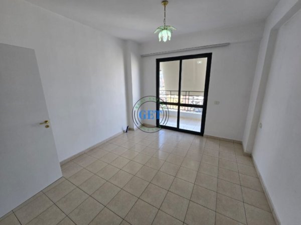 Durres, shitet apartament 2+1+Ballkon Kati 7, 92 m² 116.000 € (Lagjia nr 6)