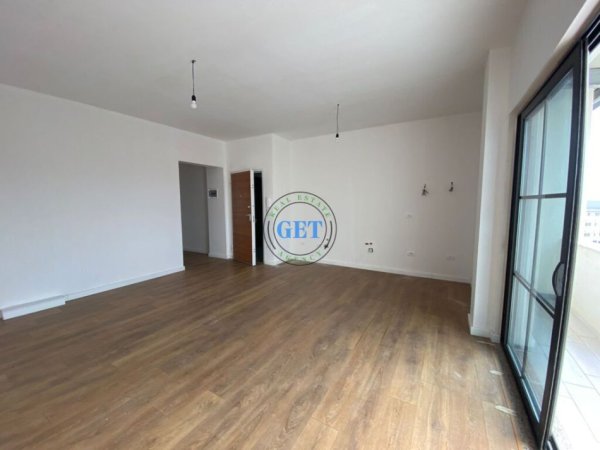 Durres, shitet apartament 2+1 Kati 6, 90 m² 117.000 € (Ish Urt)