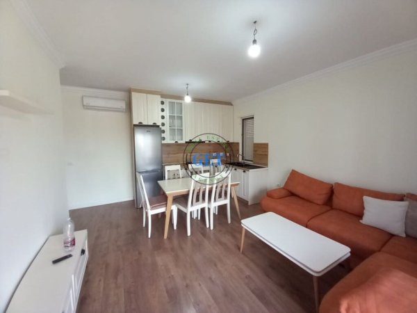 Durres, shitet apartament 2+1 Kati 5, 92 m² 130.000 € (Stadiumi)