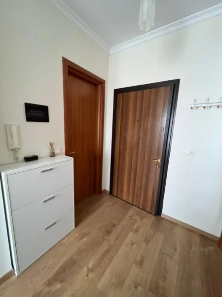 Tirane, shitet apartament 1+1+Ballkon , 66 m² 150.000 € (Pazari I Ri)