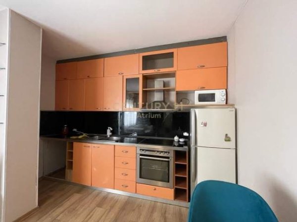 Tirane, jepet me qera apartament 500 Euro (rruga elbasanit)