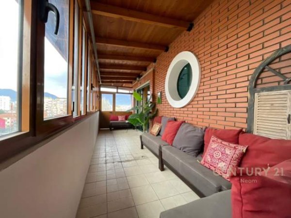 Tirane, jepet me qera apartament 450 Euro (don bosko)
