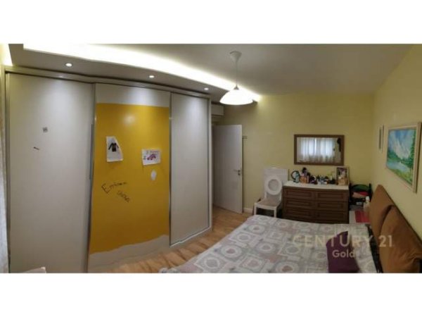 Tirane, shitet apartament 3+1+BLK Kati 5, 80 m² 150.000 Euro (rruga Budi)