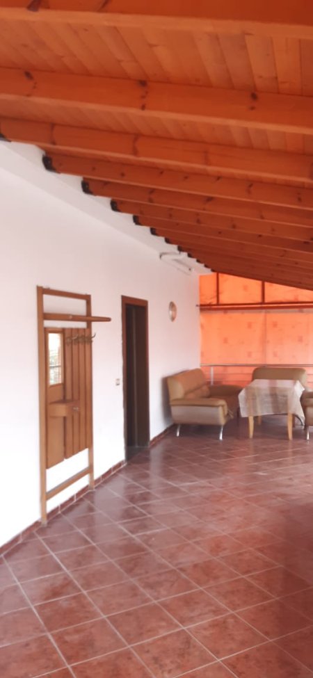 Tirane, jepet me qera shtepi 1+1+BLK Kati 2, 80 m² 30.000 Leke (Siri Kodra)