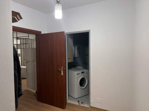 Tirane, jap me qera apartament 1+1+A+BLK Kati 4, 60 m² 450 Euro