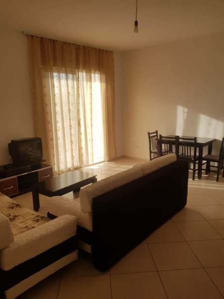 Tirane, jepet me qera apartament 1+1+BLK Kati 8, 25.000 Leke (Thoma Koxhaj)