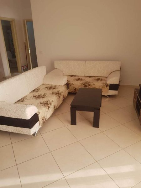Tirane, jepet me qera apartament 1+1+BLK Kati 8, 25.000 Leke (Thoma Koxhaj)